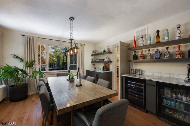 28 Hampton Rd, Cranford Twp., NJ 07016