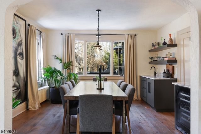 28 Hampton Rd, Cranford Twp., NJ 07016