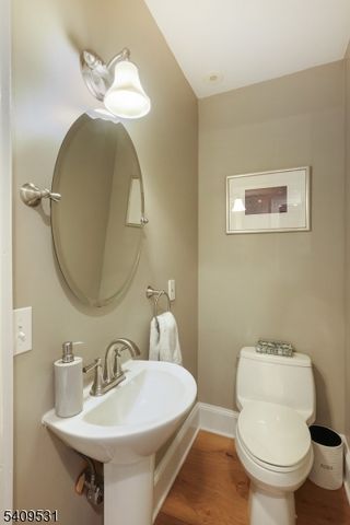 28 Hampton Rd, Cranford Twp., NJ 07016