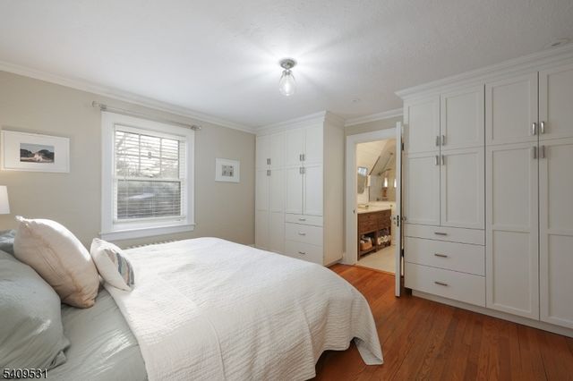 28 Hampton Rd, Cranford Twp., NJ 07016