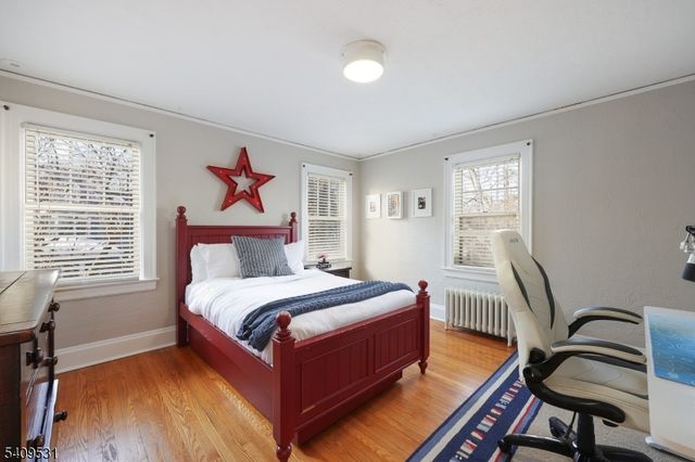 28 Hampton Rd, Cranford Twp., NJ 07016