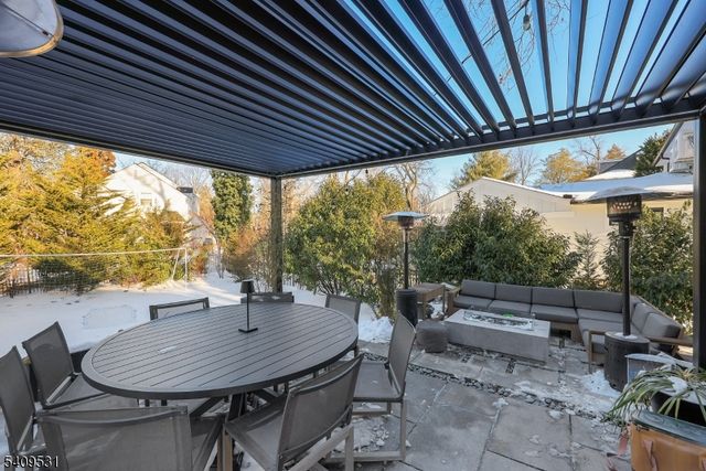 28 Hampton Rd, Cranford Twp., NJ 07016