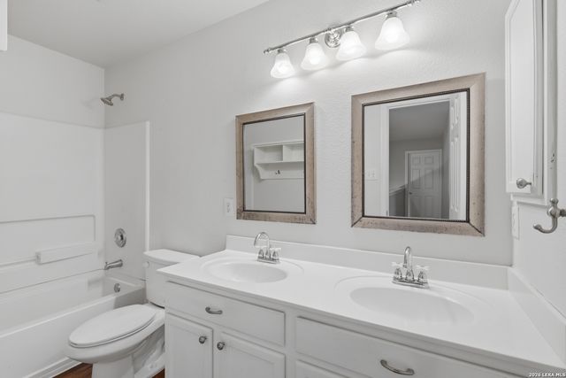 11122 HILLSDALE LOOP, San Antonio, TX 78249