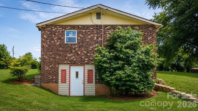 607 Carlos Street, Shelby, NC 28152