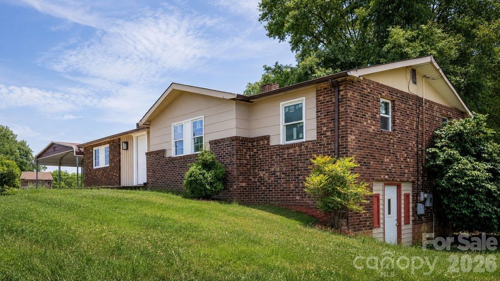 607 Carlos Street, Shelby, NC 28152