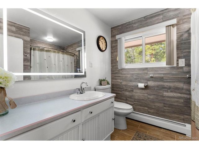 418 Athena Rd, Black Hawk, CO 80422