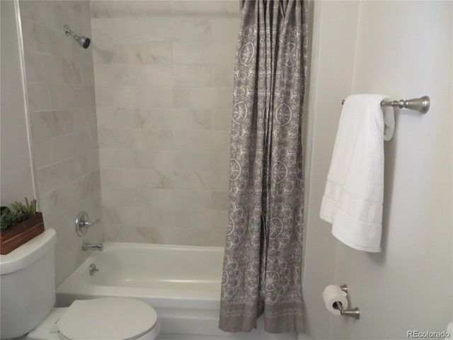 10150 E Virginia Ave 20-20-201, Denver, CO 80247