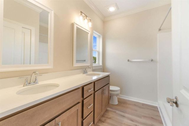 1 Congressional Lane, Grass Lake, MI 49240