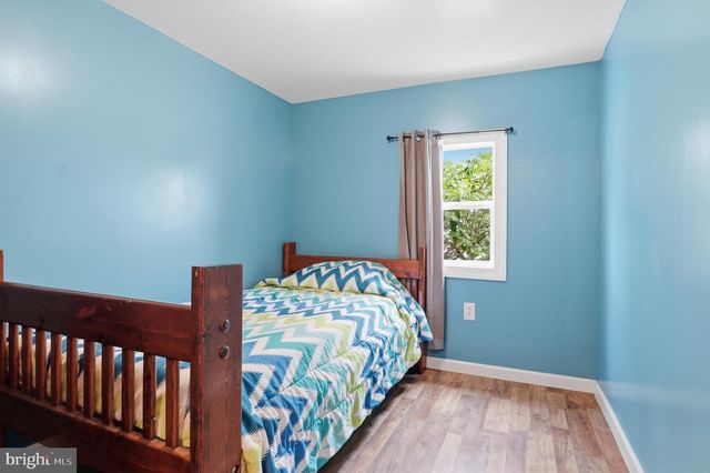 53 SHERILL DR, New Oxford, PA 17350