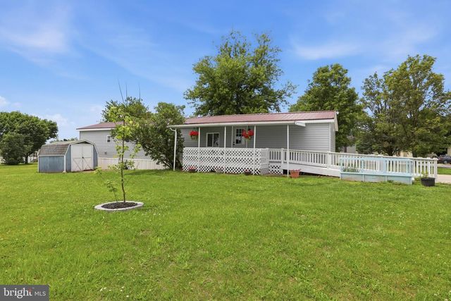 53 SHERILL DR, New Oxford, PA 17350