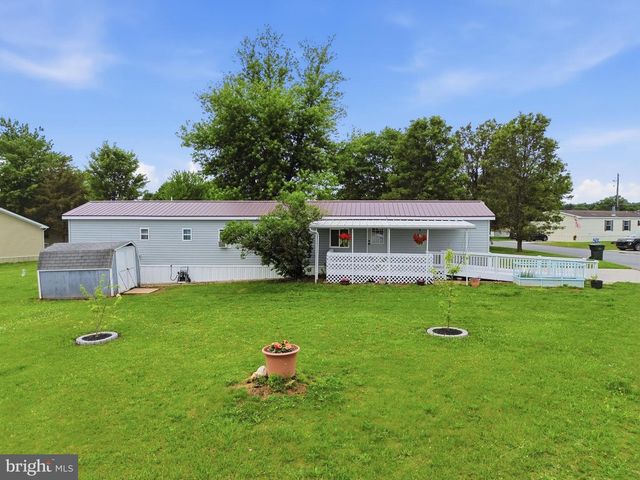 53 SHERILL DR, New Oxford, PA 17350