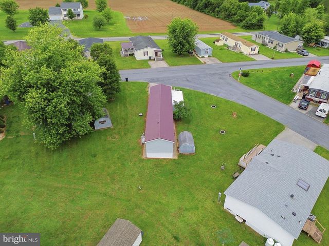 53 SHERILL DR, New Oxford, PA 17350