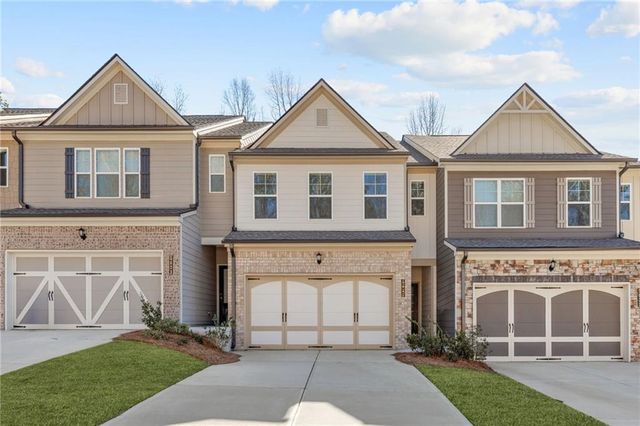 5627 Chickory Drive, Flowery Branch, GA 30542