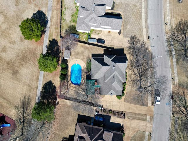 1339 WINOKA RD, Collierville, TN 38017