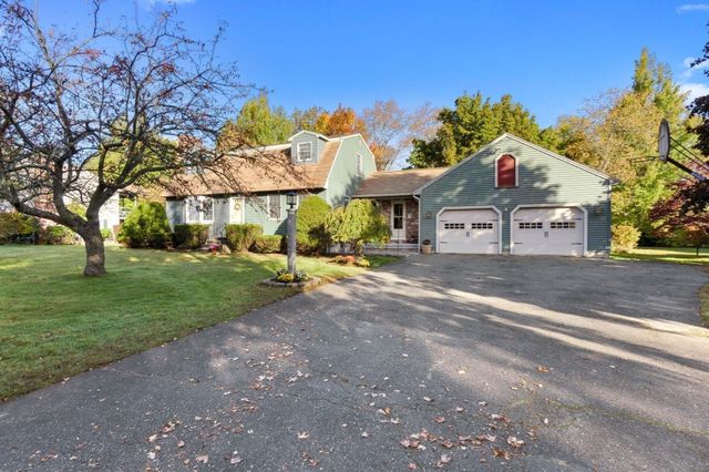 3 Anthony Ln, Danvers, MA 01923