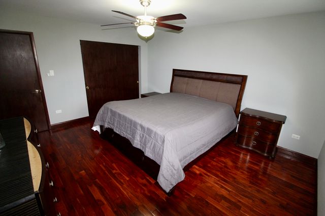 12511 S Mayfield Avenue, Alsip, IL 60803