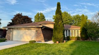12511 S Mayfield Avenue, Alsip, IL 60803