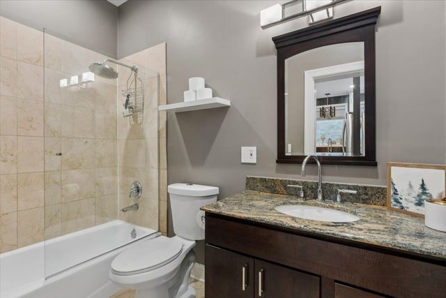 867 N Paulina Street 3S, Chicago, IL 60622