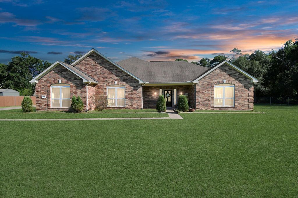 17102 N Bear Creek Drive, Houston, TX 77084