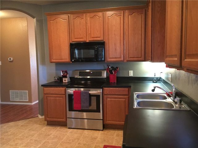 584 Arthur Drive, Lavon, TX 75166