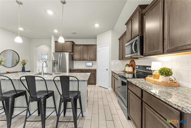 5879 Copano Loop, Belton, TX 76513