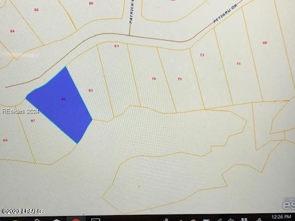 Image 20 of property listing at 85 Petigru Dr, Beaufort, SC 29902