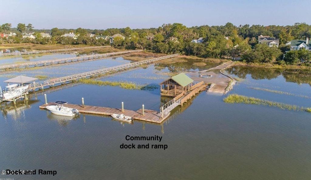 Image 21 of property listing at 85 Petigru Dr, Beaufort, SC 29902