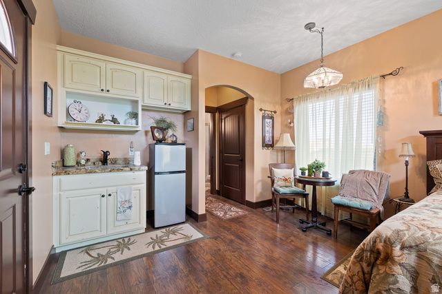 975 E 715 S, Genola, UT 84655