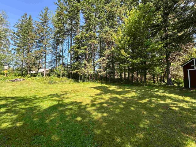 26 Dalton Road, Pittsburg, NH 03592