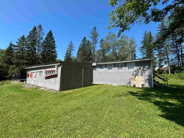 26 Dalton Road, Pittsburg, NH 03592