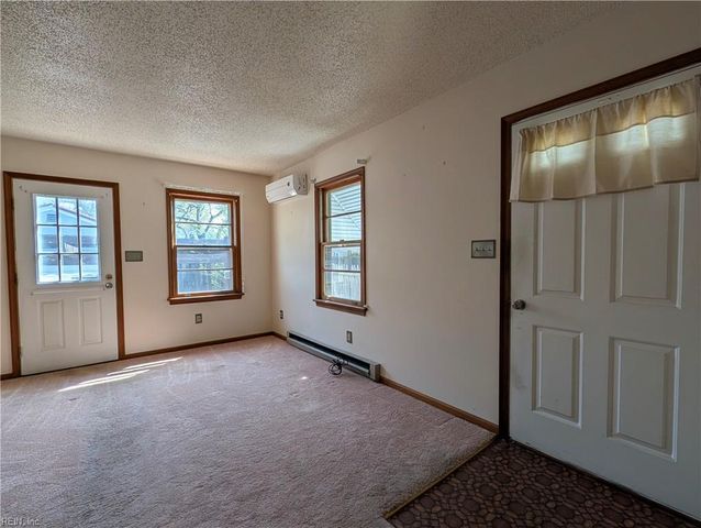 1408 Elder AVE, Chesapeake, VA 23325