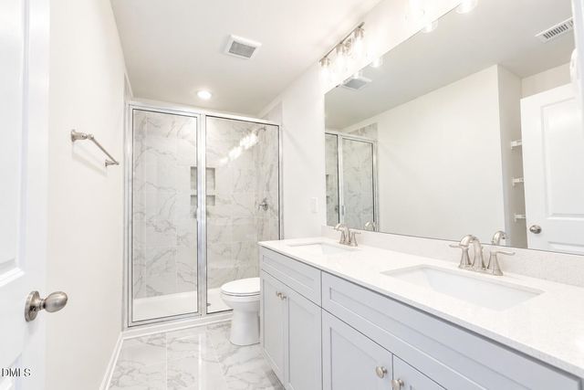 3608 Steeplegate Court 18, Burlington, NC 27215