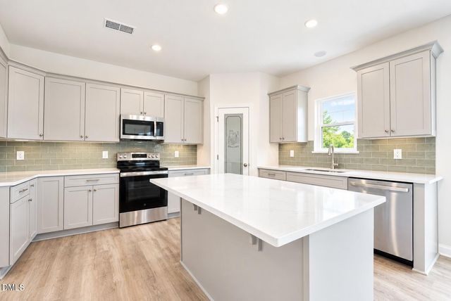 3608 Steeplegate Court 18, Burlington, NC 27215