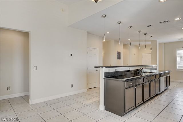 804 Peachy Canyon Cir. 201, Las Vegas, NV 89144