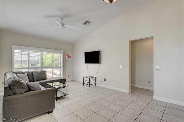 804 Peachy Canyon Cir. 201, Las Vegas, NV 89144