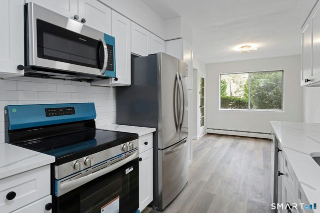 154 Cold Spring Road APT 18, Stamford, CT 06905