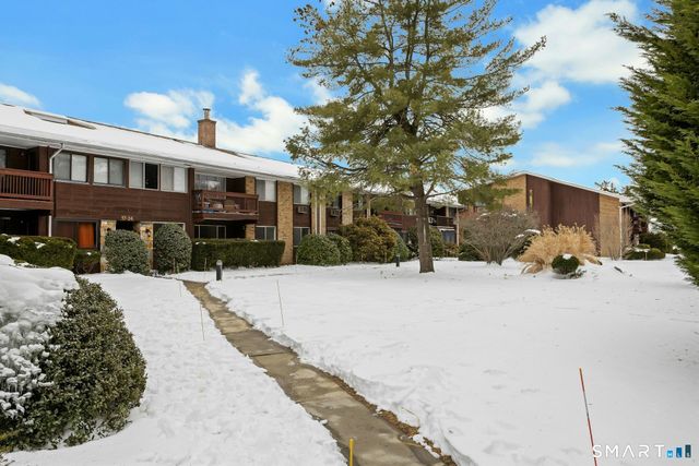 154 Cold Spring Road APT 18, Stamford, CT 06905