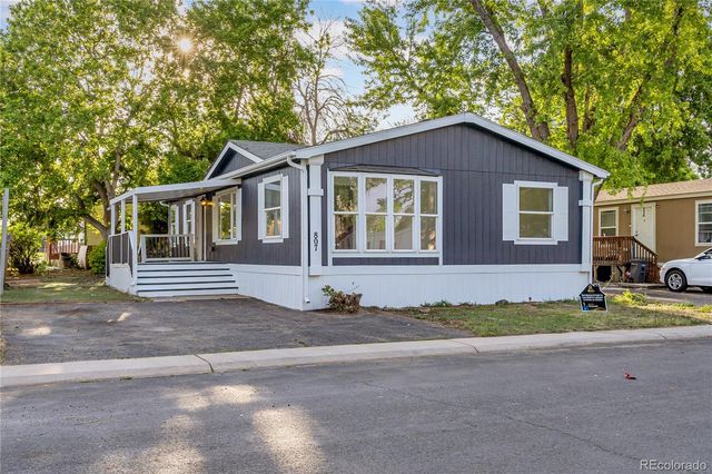 807 Robin Cove, Lafayette, CO 80026