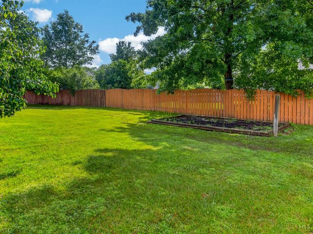 5209 Woodtop Drive, Goshen Twp, OH 45140
