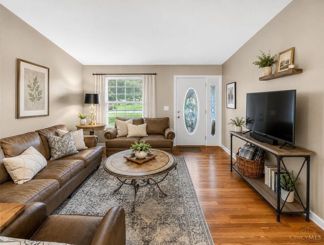 5209 Woodtop Drive, Goshen Twp, OH 45140