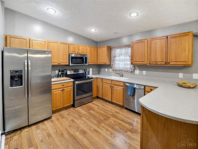 5209 Woodtop Drive, Goshen Twp, OH 45140