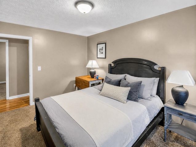 5209 Woodtop Drive, Goshen Twp, OH 45140