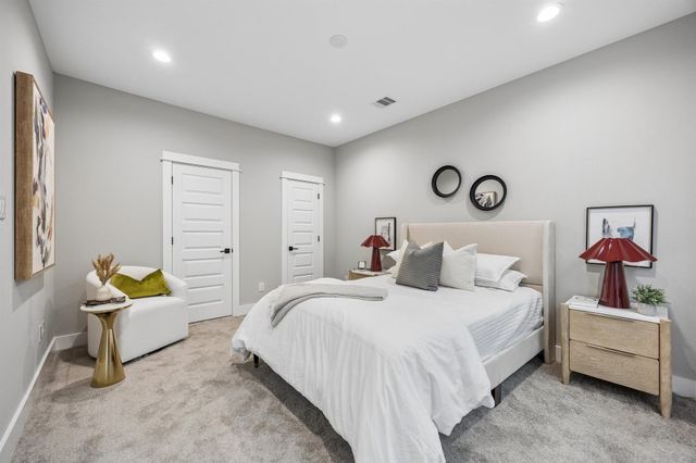 1179 W 19th Street, Houston, TX 77008