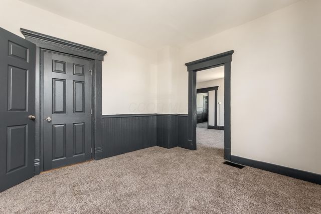 842 Saint Clair Avenue, Columbus, OH 43201