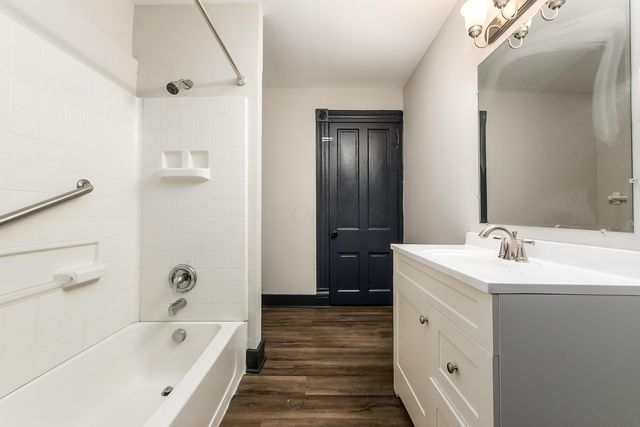 842 Saint Clair Avenue, Columbus, OH 43201