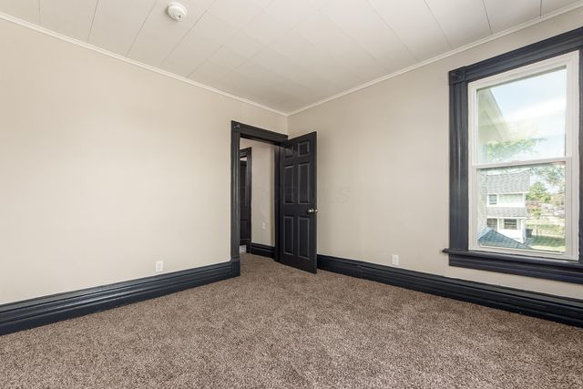 842 Saint Clair Avenue, Columbus, OH 43201