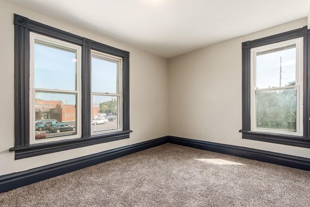 842 Saint Clair Avenue, Columbus, OH 43201