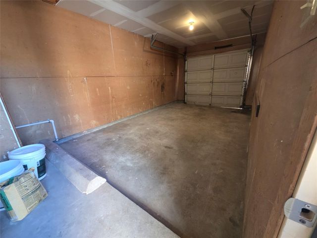 1735 HORSESHOE CIR, Round Rock, TX 78681