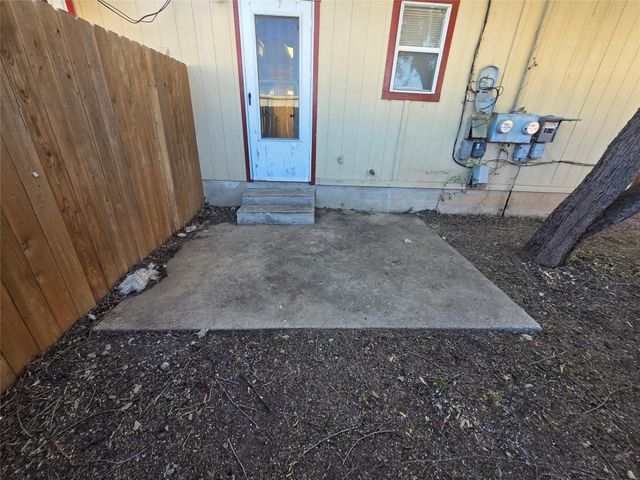 1735 HORSESHOE CIR, Round Rock, TX 78681