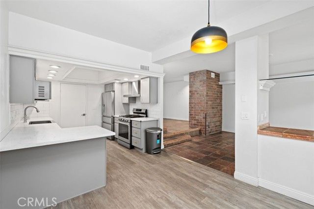 56 E Highland Avenue, Sierra Madre, CA 91024